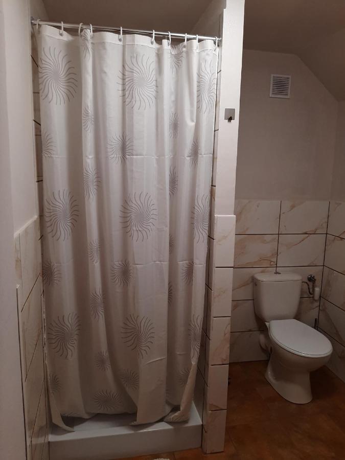 Apartamento Der Kleine Bauernhof Keine Arbeiter Zadnych Pracownikow Lubiatow  Exterior foto