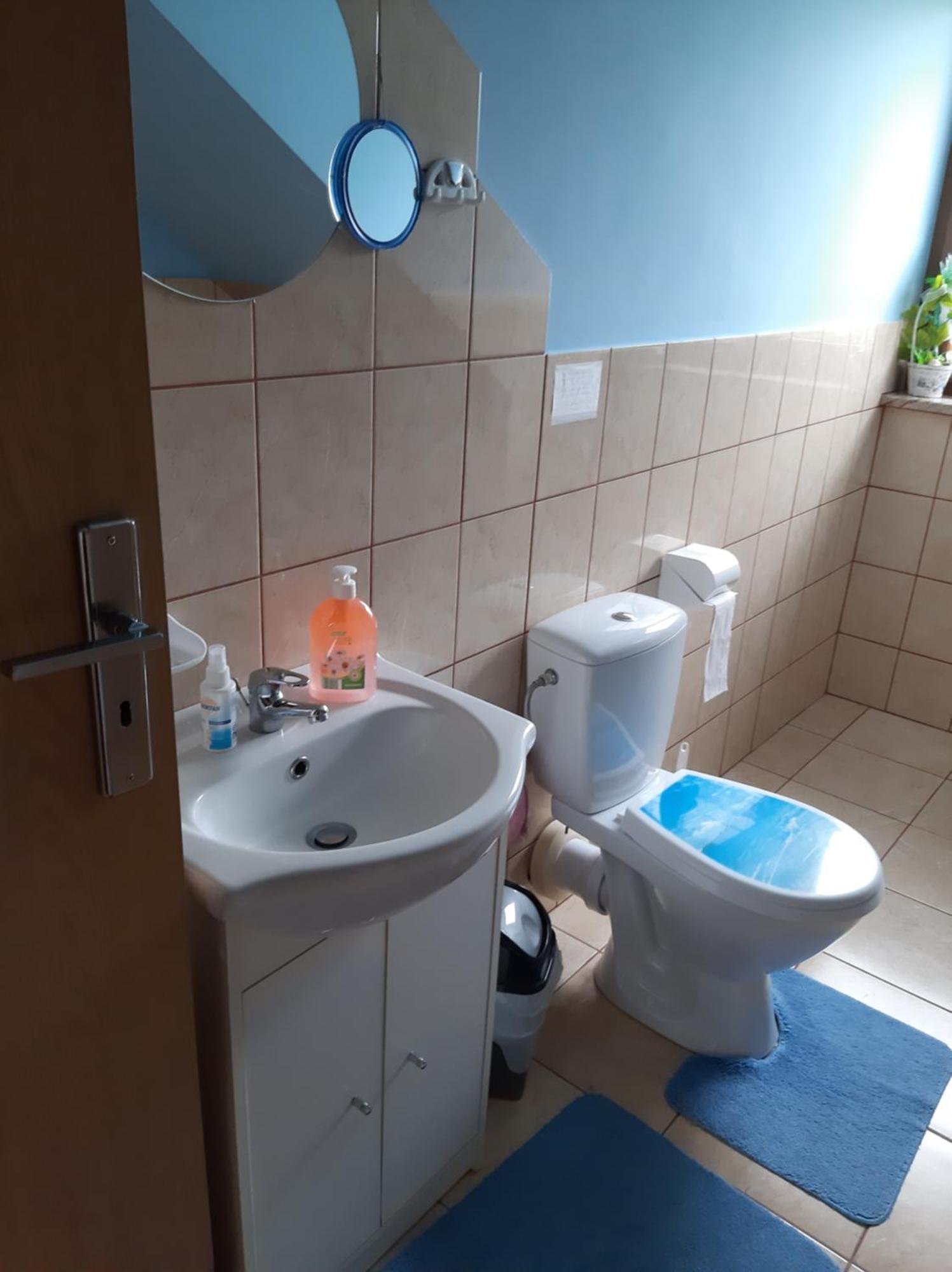 Apartamento Der Kleine Bauernhof Keine Arbeiter Zadnych Pracownikow Lubiatow  Habitación foto