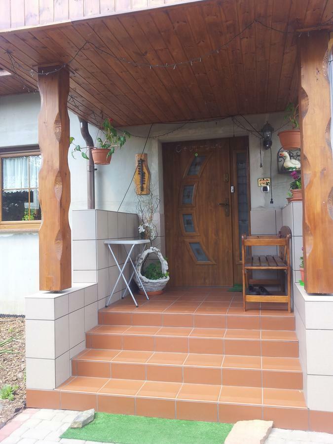 Apartamento Der Kleine Bauernhof Keine Arbeiter Zadnych Pracownikow Lubiatow  Exterior foto